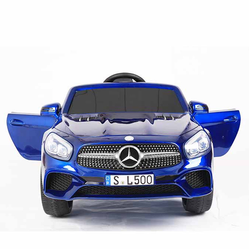 Luxury Intelligent Four Wheels Electric Children Ride On Car