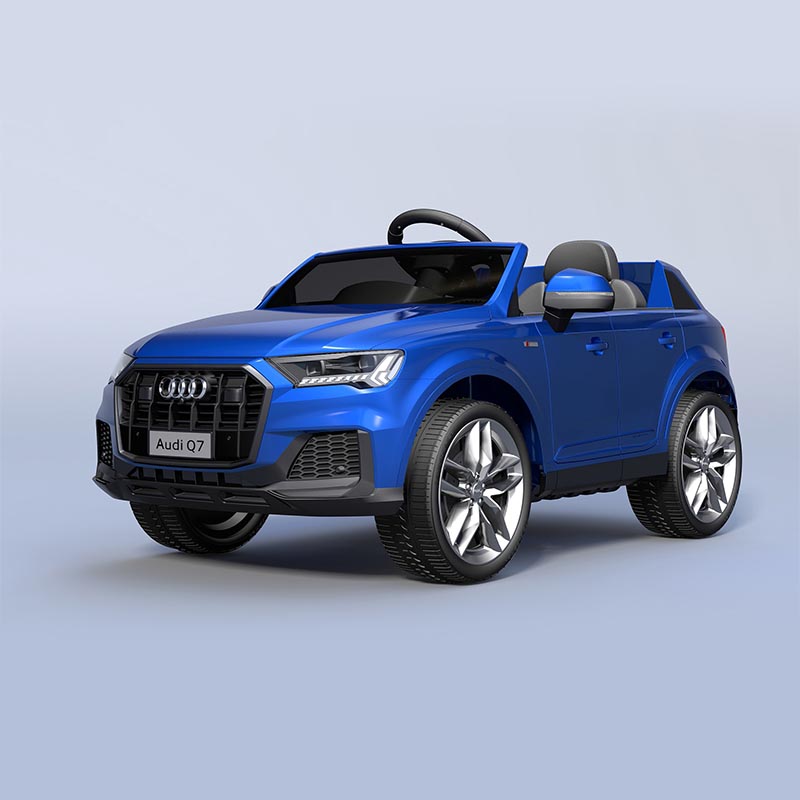 Audi Q7 2023 Under License